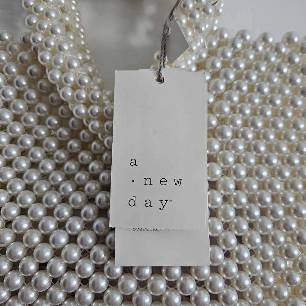 NWT A New Day Simulated Pearl Heart Beaded Mini Tote Bag - Picture 8 of 9